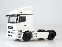 Коллекционная масштабная модель 1:43 Седельный тягач 4х2 КамАЗ-5490, поздняя оптика, белый (Start Scale Models (SSM)
